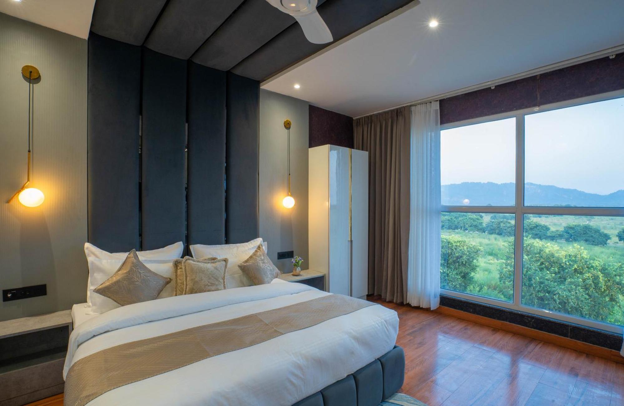 Sukoon By The Ganges - A Riverside Retreat Haridvár Kültér fotó